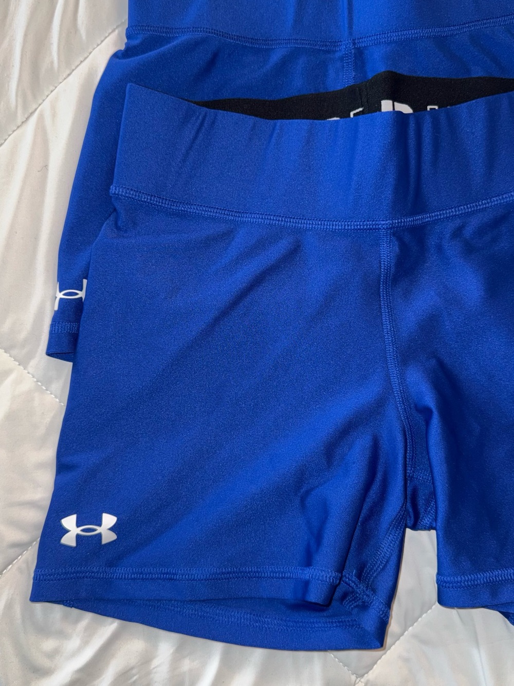 Under Armour Women’s Blue Athletic Bike Shorts